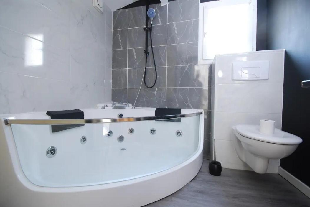 Jacuzzi Terrasse Centre Narbonne Leilighet Eksteriør bilde